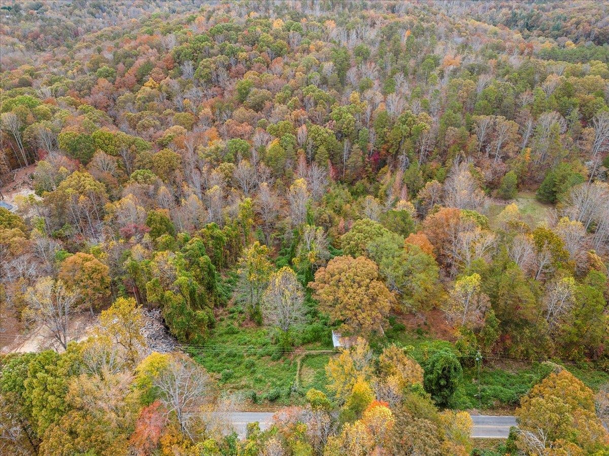 565 Hunts Bridge Road Easley, SC 29640 - Photo 8 of 10