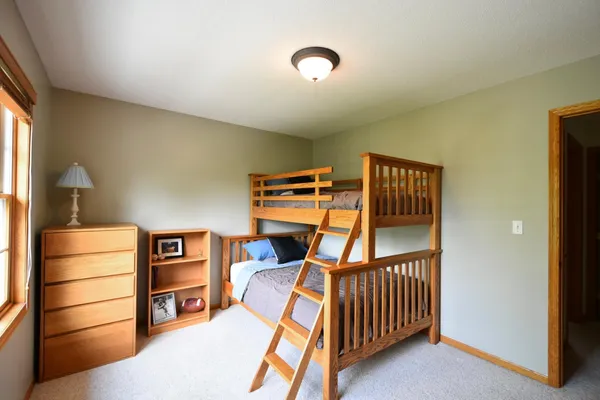 $489,900 | 340 Perry Court, Zumbrota, MN 55992