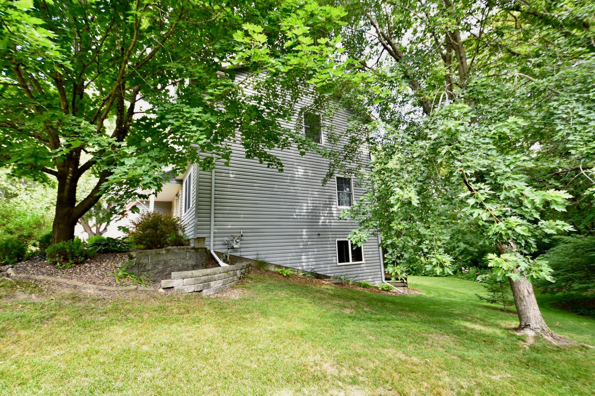 340 Perry Court Zumbrota, MN 55992 - Photo 6 of 74
