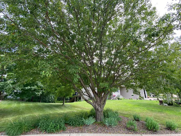 $489,900 | 340 Perry Court, Zumbrota, MN 55992