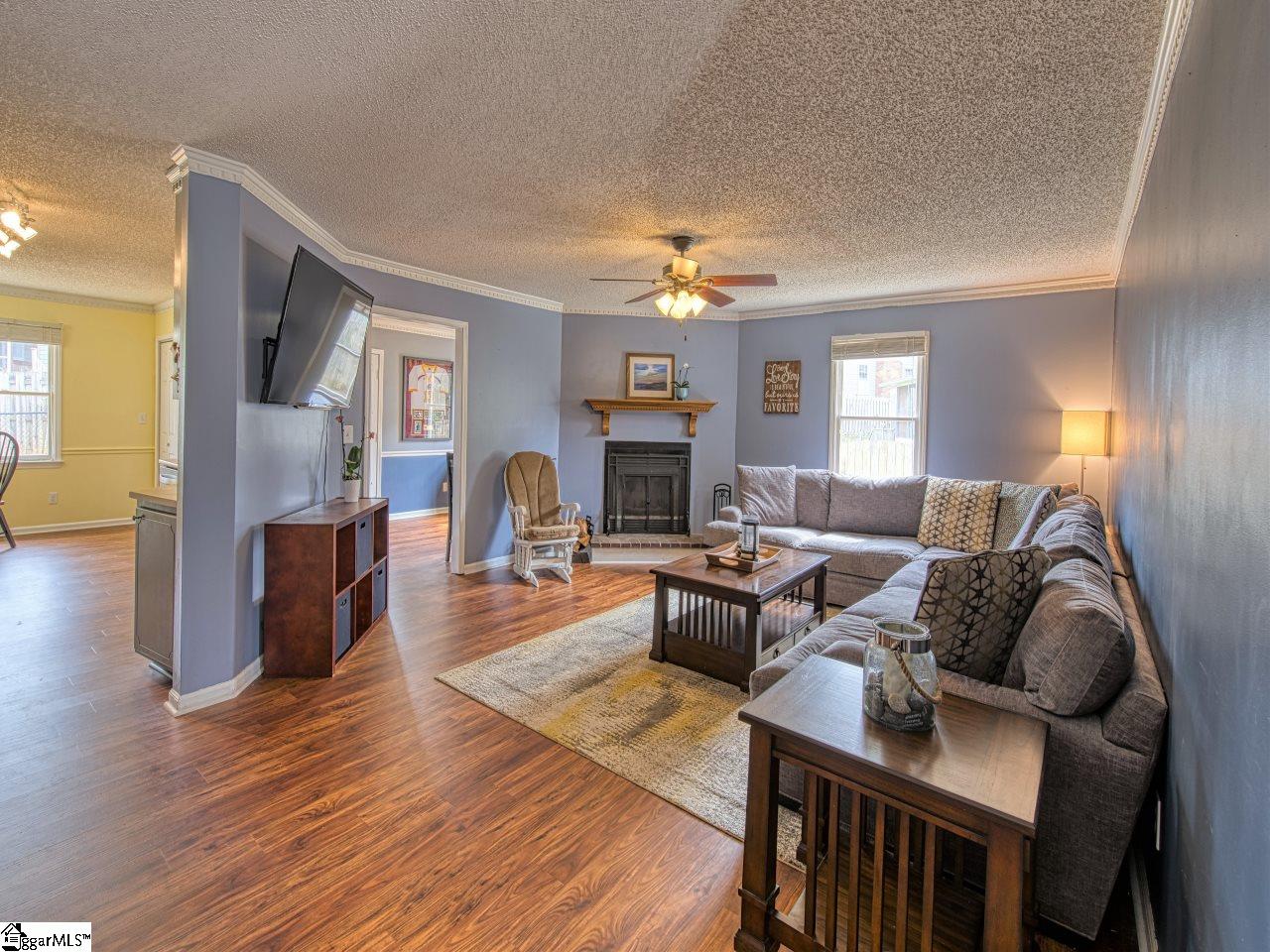 116 Cedar Ridge Lane Simpsonville, SC 29681 - Photo 6 of 24 Gallery Image 6