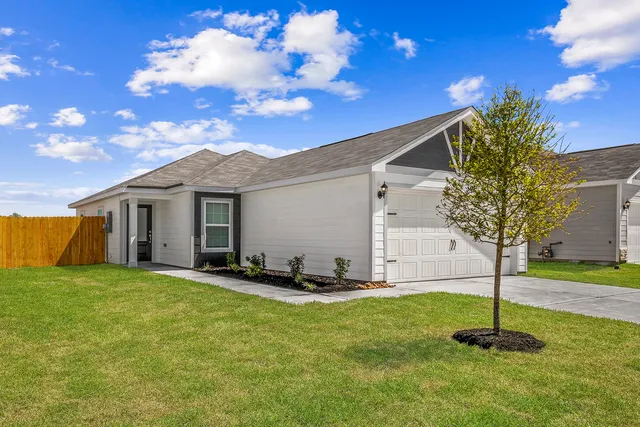 $1,830 | 10402 Red Cardinal Drive, Cleveland, TX 77328