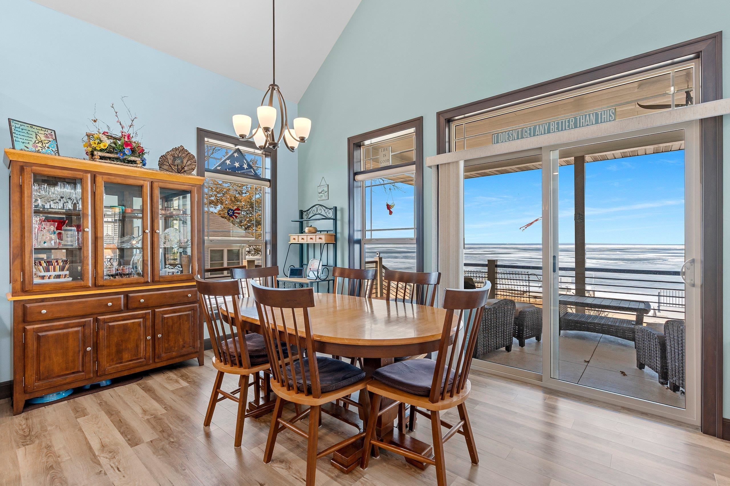 4813 Edgewater Beach Road Green Bay, WI 54311 - Photo 16 of 86