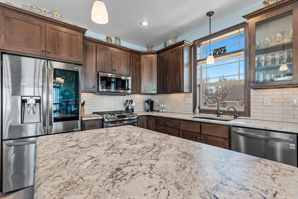 $899,900 | 4813 Edgewater Beach Road, Green Bay, WI 54311