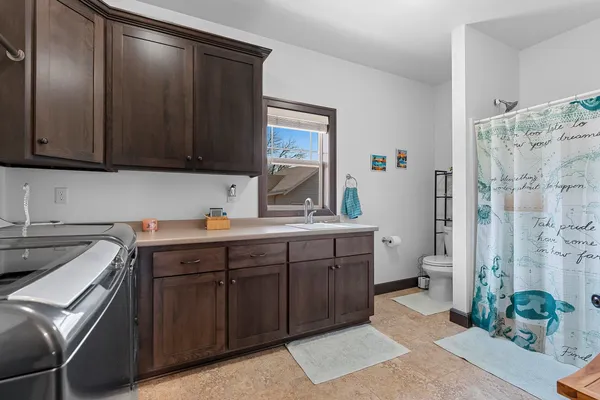 $899,900 | 4813 Edgewater Beach Road, Green Bay, WI 54311