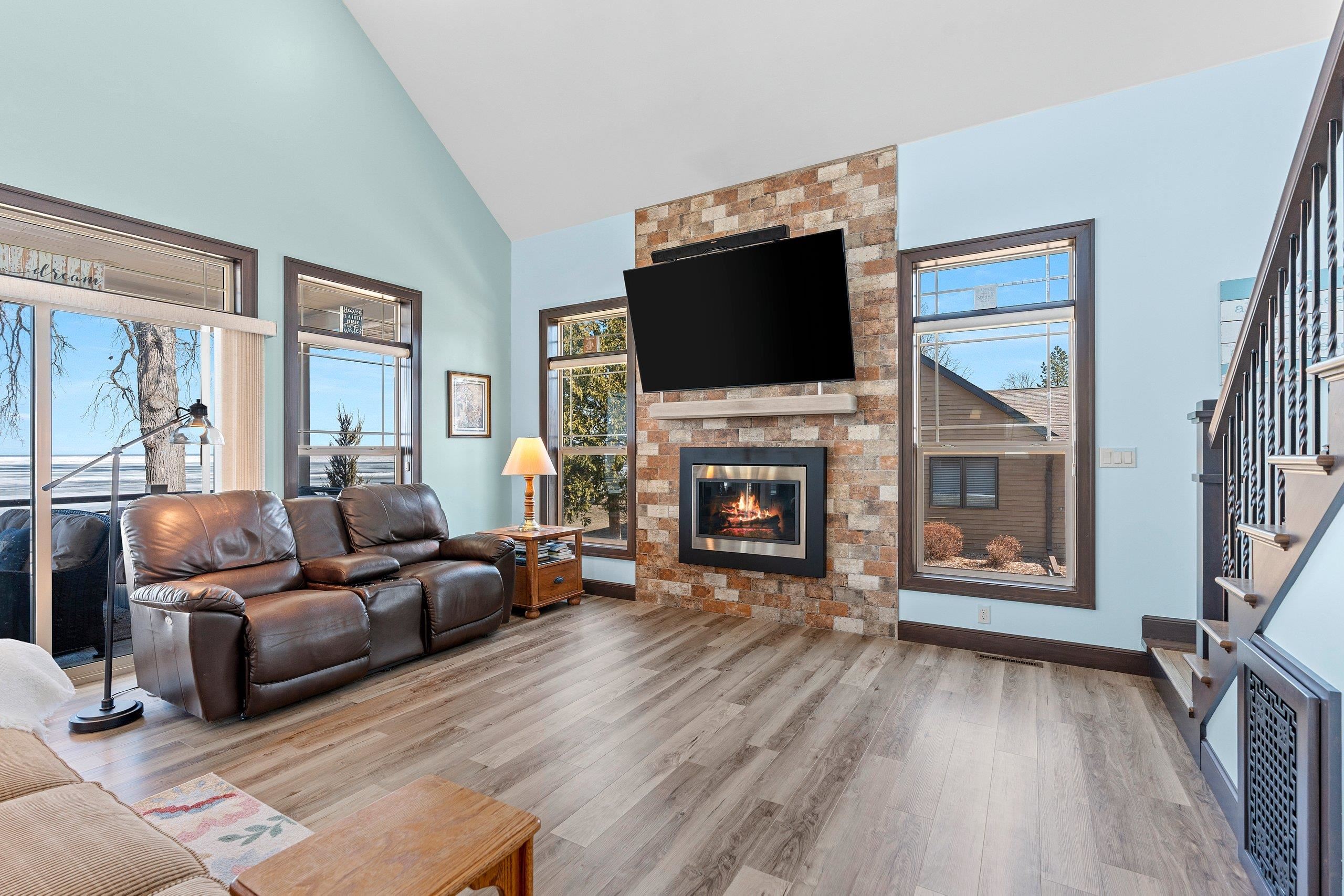 4813 Edgewater Beach Road Green Bay, WI 54311 - Photo 9 of 86