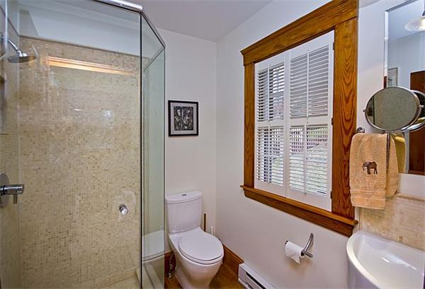23 Cummings Road Newton, MA 02459 - Photo 11 of 25 Gallery Image 11