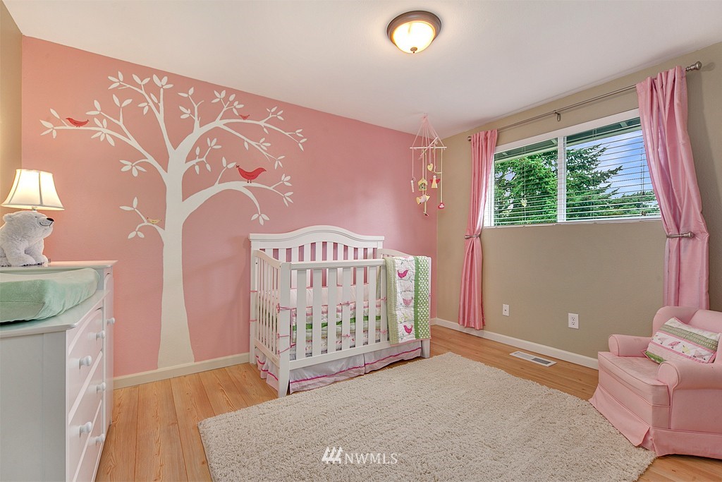 1004 South 31st Court Renton, WA 98055 - Photo 14 of 23 Gallery Image 14