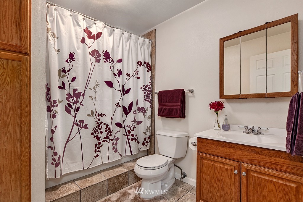 1004 South 31st Court Renton, WA 98055 - Photo 18 of 23 Gallery Image 18