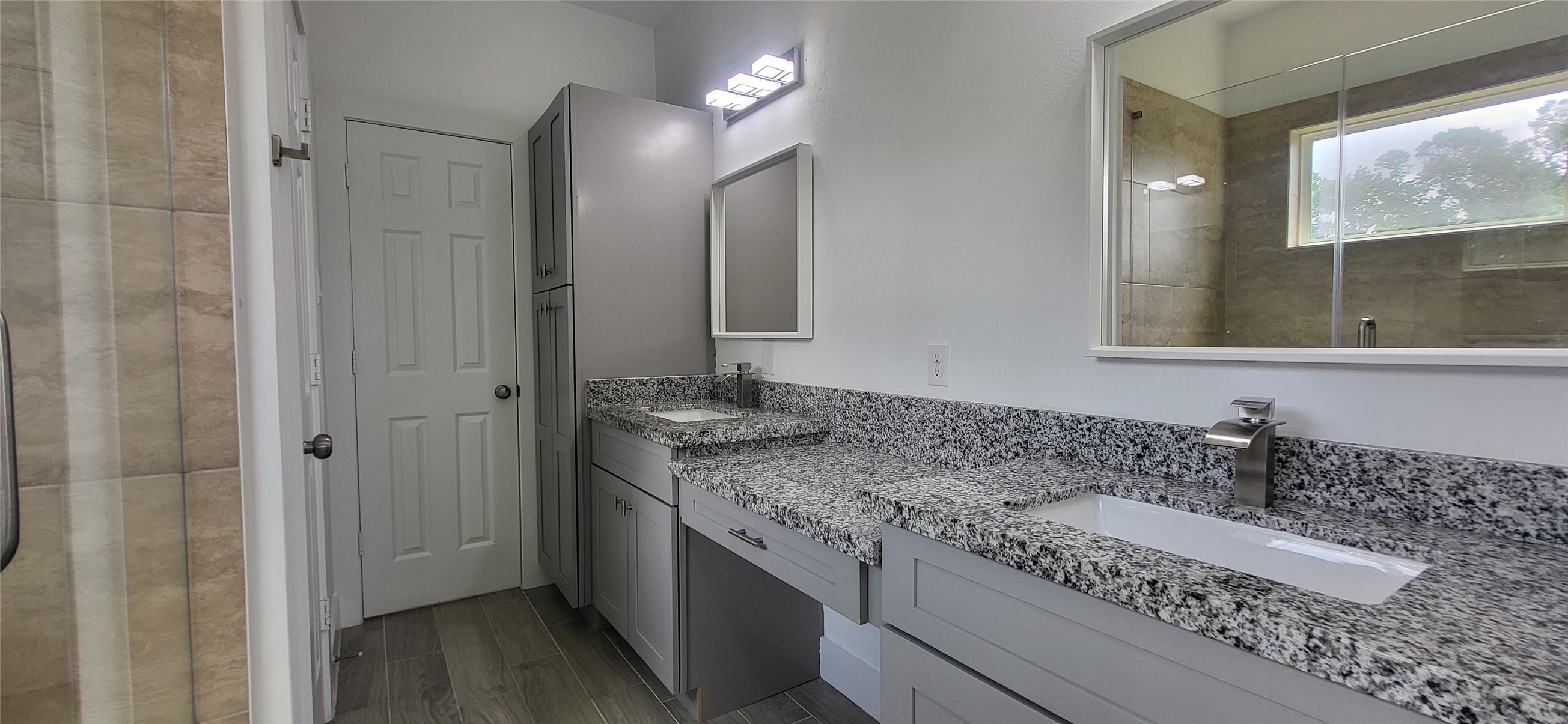 8308 Prairie View Drive Houston, TX 77088 - Photo 16 of 25