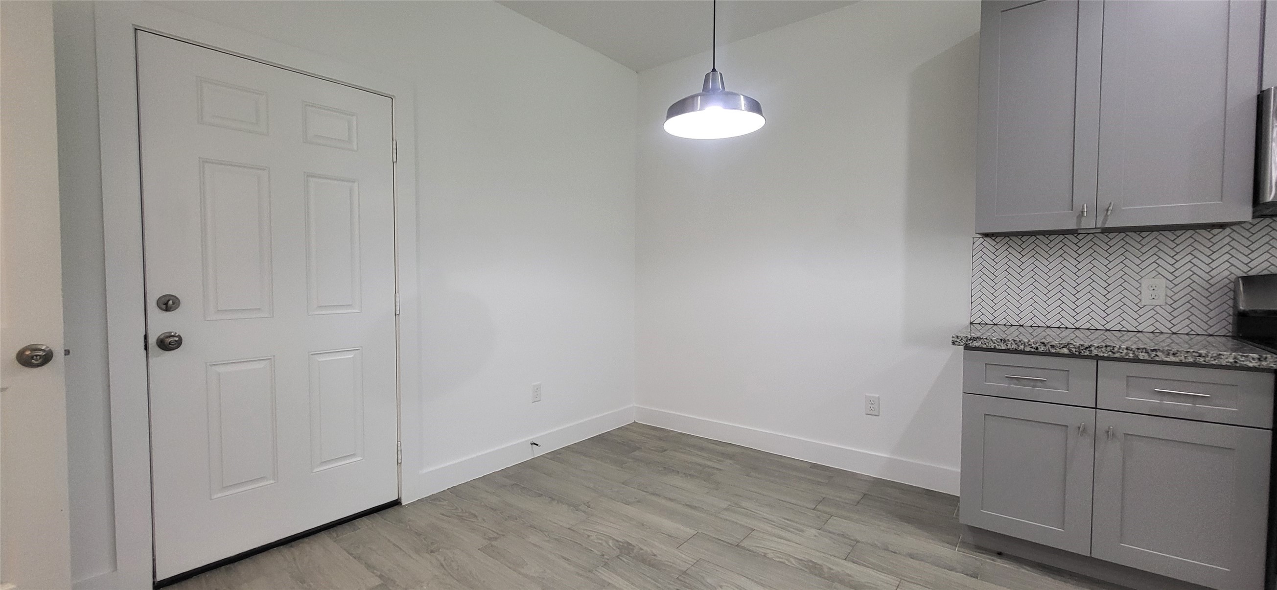 8308 Prairie View Drive Houston, TX 77088 - Photo 10 of 25