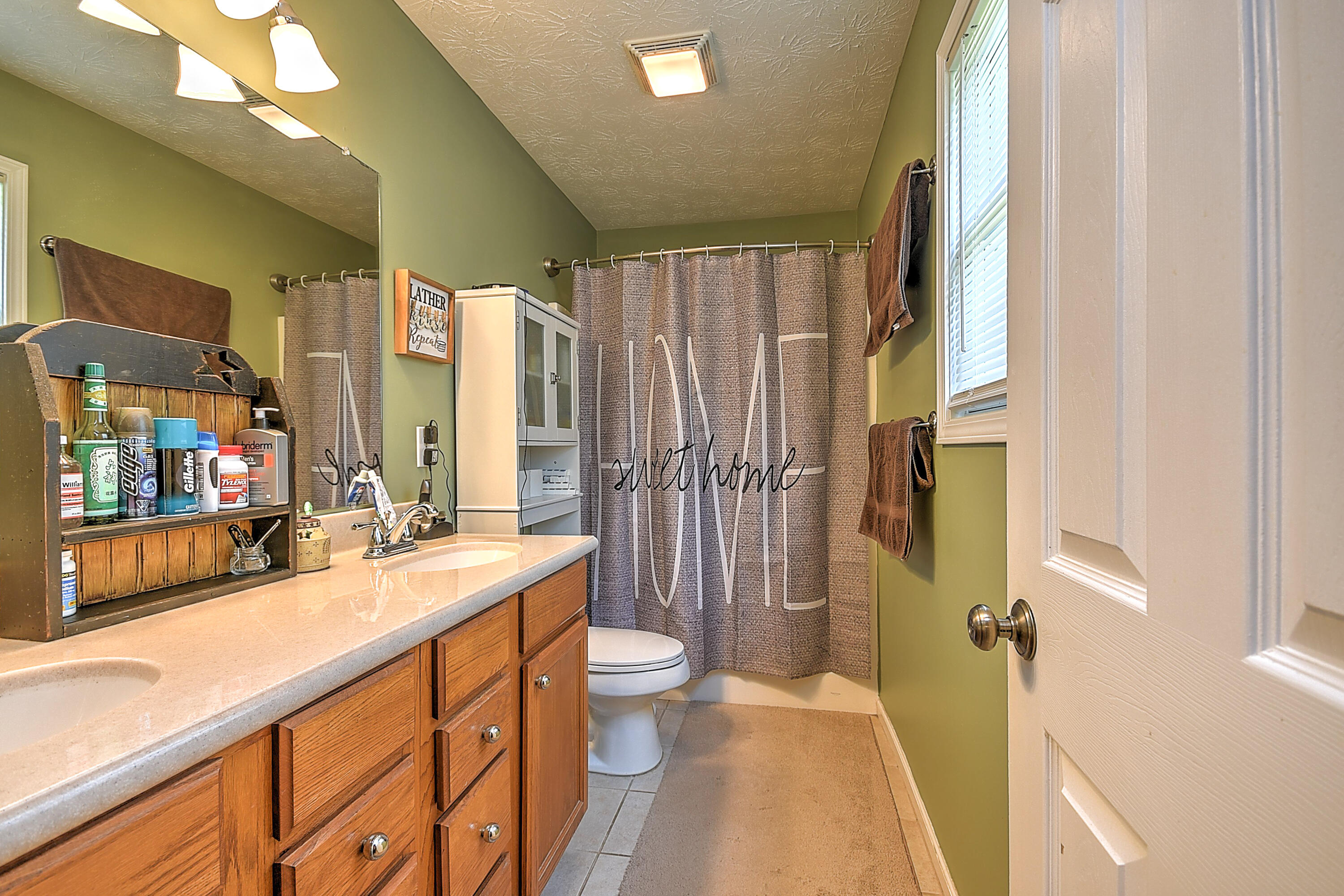 181 East Ridges Drive Chuckey, TN 37641 - Photo 5 of 39 E Ridges-6