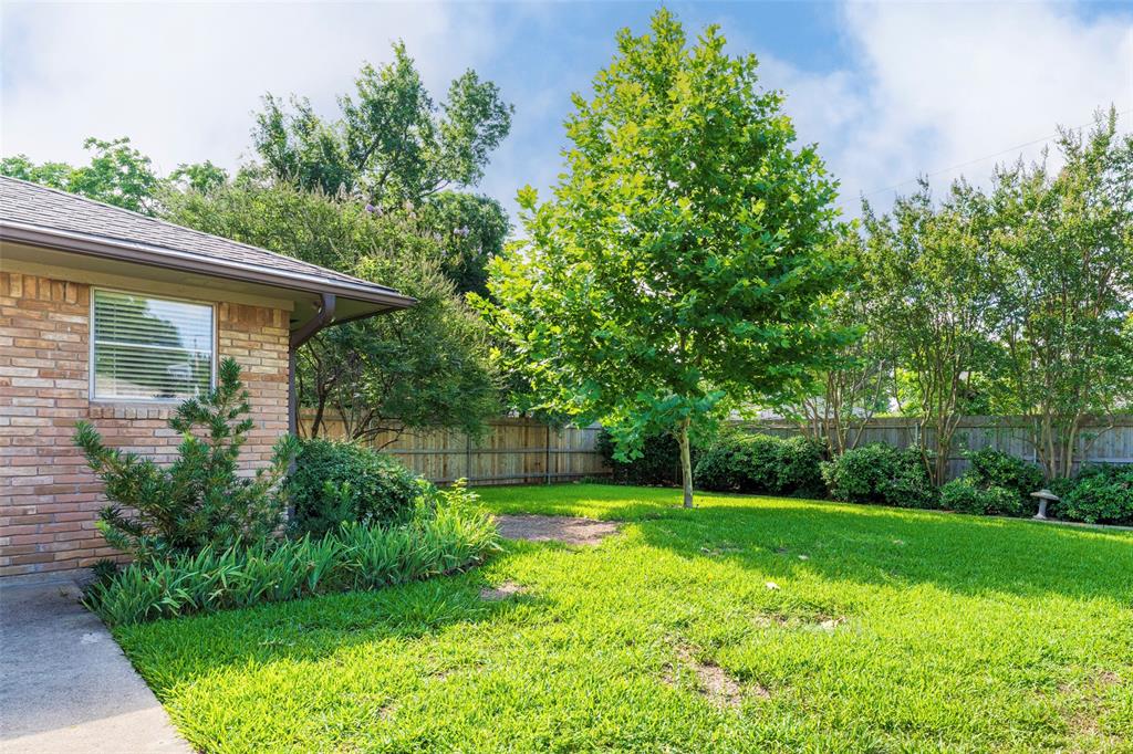 1008 Rocky Canyon Road Arlington, TX 76012 - Photo 34 of 37