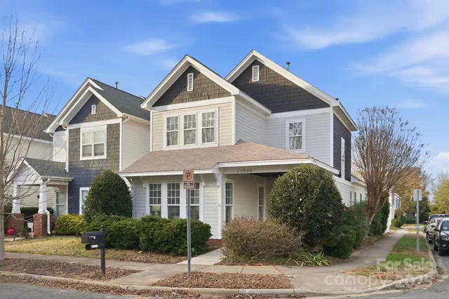 $460,000 | 11334 Charlotte View Drive, Charlotte, NC 28277