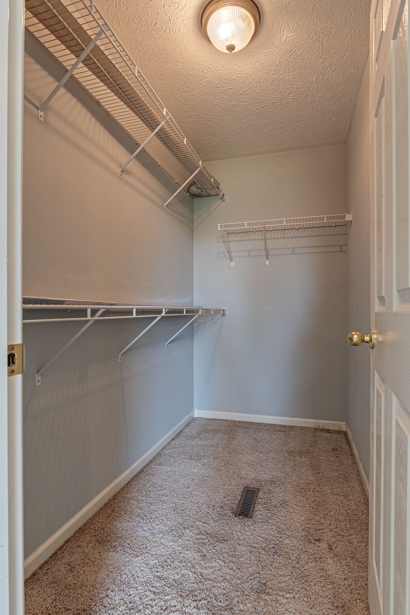 300 Blackey Bandy Road Bethpage, TN 37022 - Photo 14 of 24 Gallery Image 14