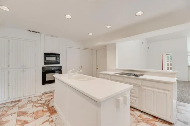 $3,495 | 2004 Carmel Drive, Plano, TX 75075