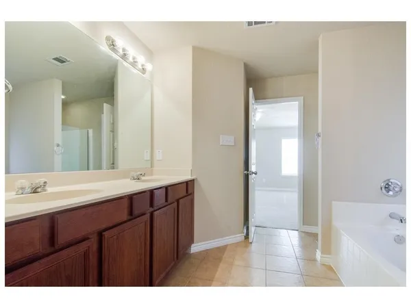 $2,000 | 9117 Nathan Drive, White Settlement, TX 76108