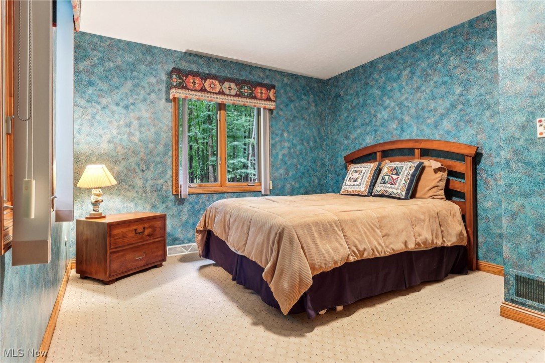 559 Houghton Road Northfield, OH 44067 - Photo 28 of 37