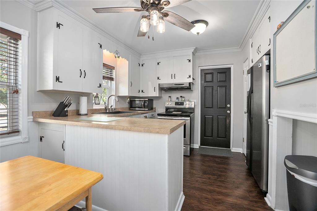 2448 Dartmouth Road Deland, FL 32724 - Photo 6 of 24