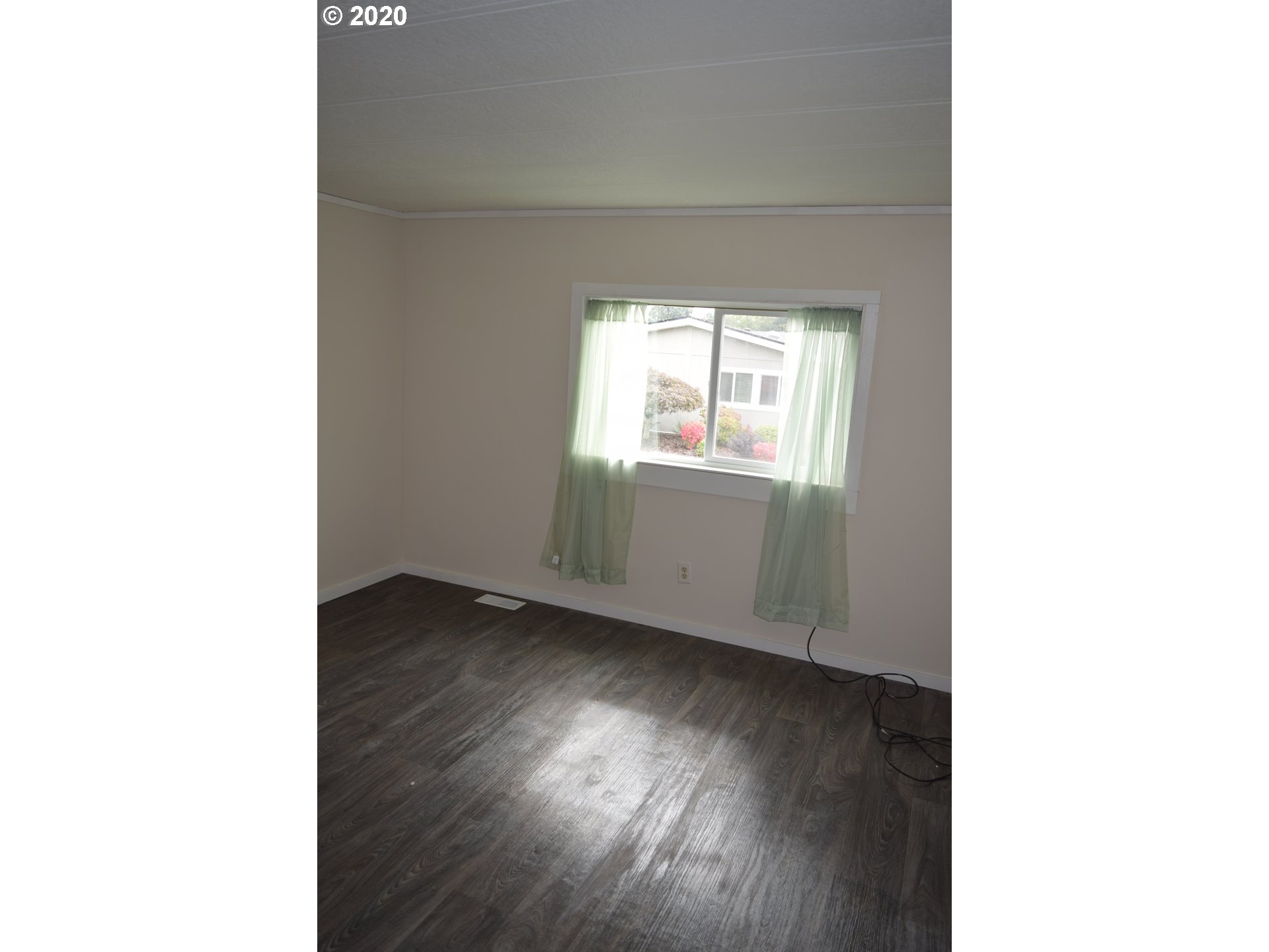 15116 Southeast 122nd Avenue, Unit 58 Clackamas, OR 97015 - Photo 16 of 20