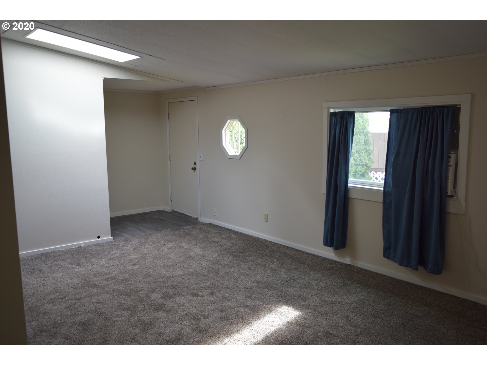 15116 Southeast 122nd Avenue, Unit 58 Clackamas, OR 97015 - Photo 4 of 20