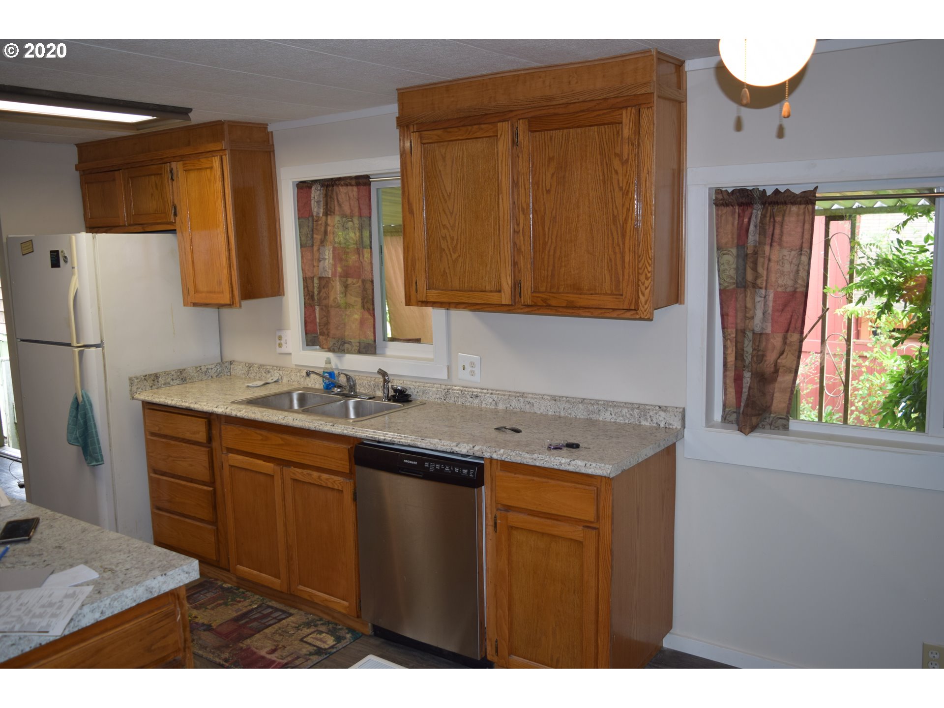 15116 Southeast 122nd Avenue, Unit 58 Clackamas, OR 97015 - Photo 8 of 20