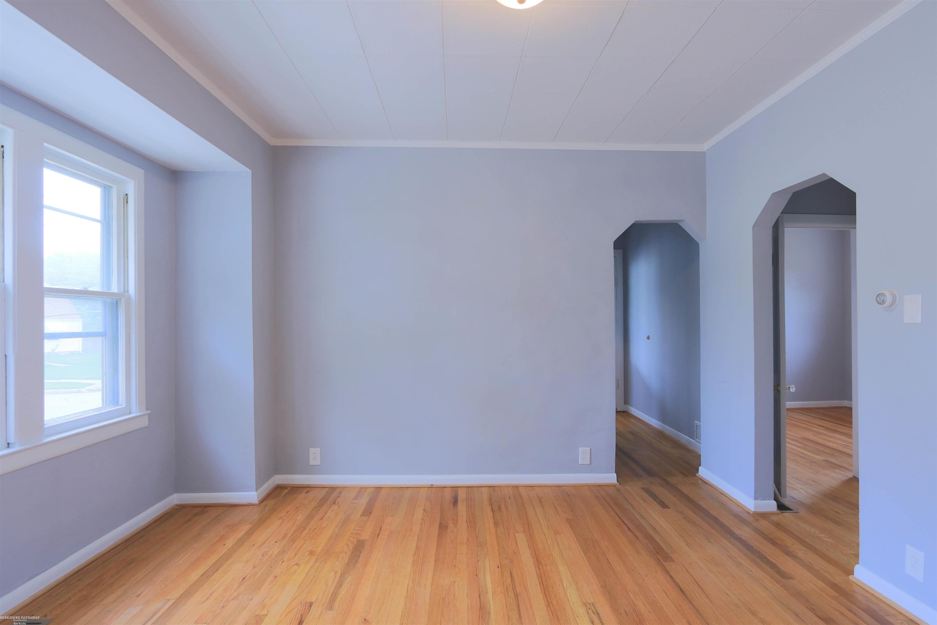 29447 Kelly Road, Unit APARTMENT A Roseville, MI 48066 - Photo 21 of 41
