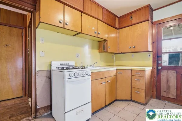 $129,900 | 190 Park Avenue, Wilkes Barre, PA 18702