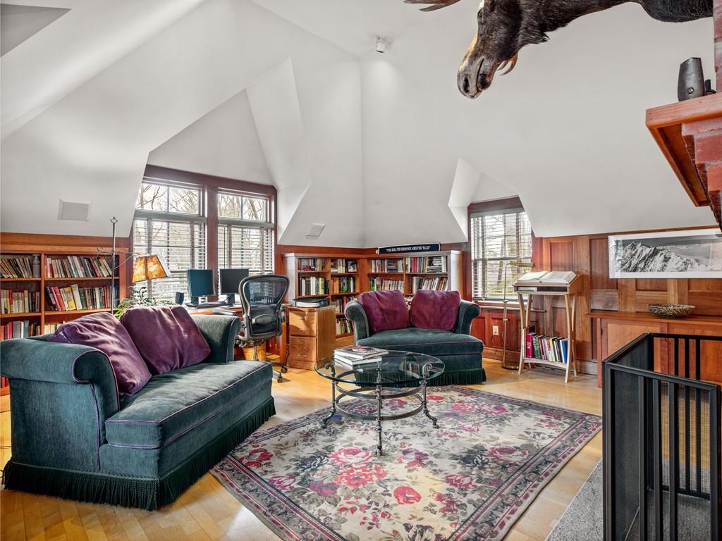 17 Bertwell Road Lexington, MA 02420 - Photo 21 of 28 Gallery Image 21