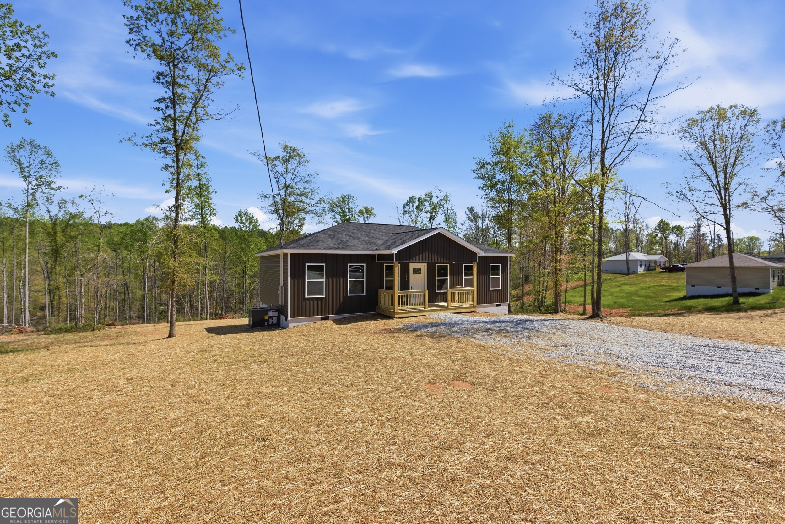 2254 Tower Road Martin, GA 30557 - Photo 2 of 31