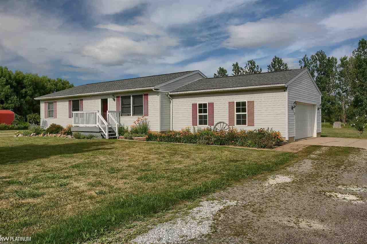 1954 Berville Road Allenton, MI 48002 - Photo 2 of 29 50019285-1.JPG