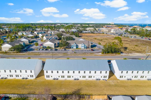 $1,995 | 7025 Patronis Drive, Panama City, FL 32408