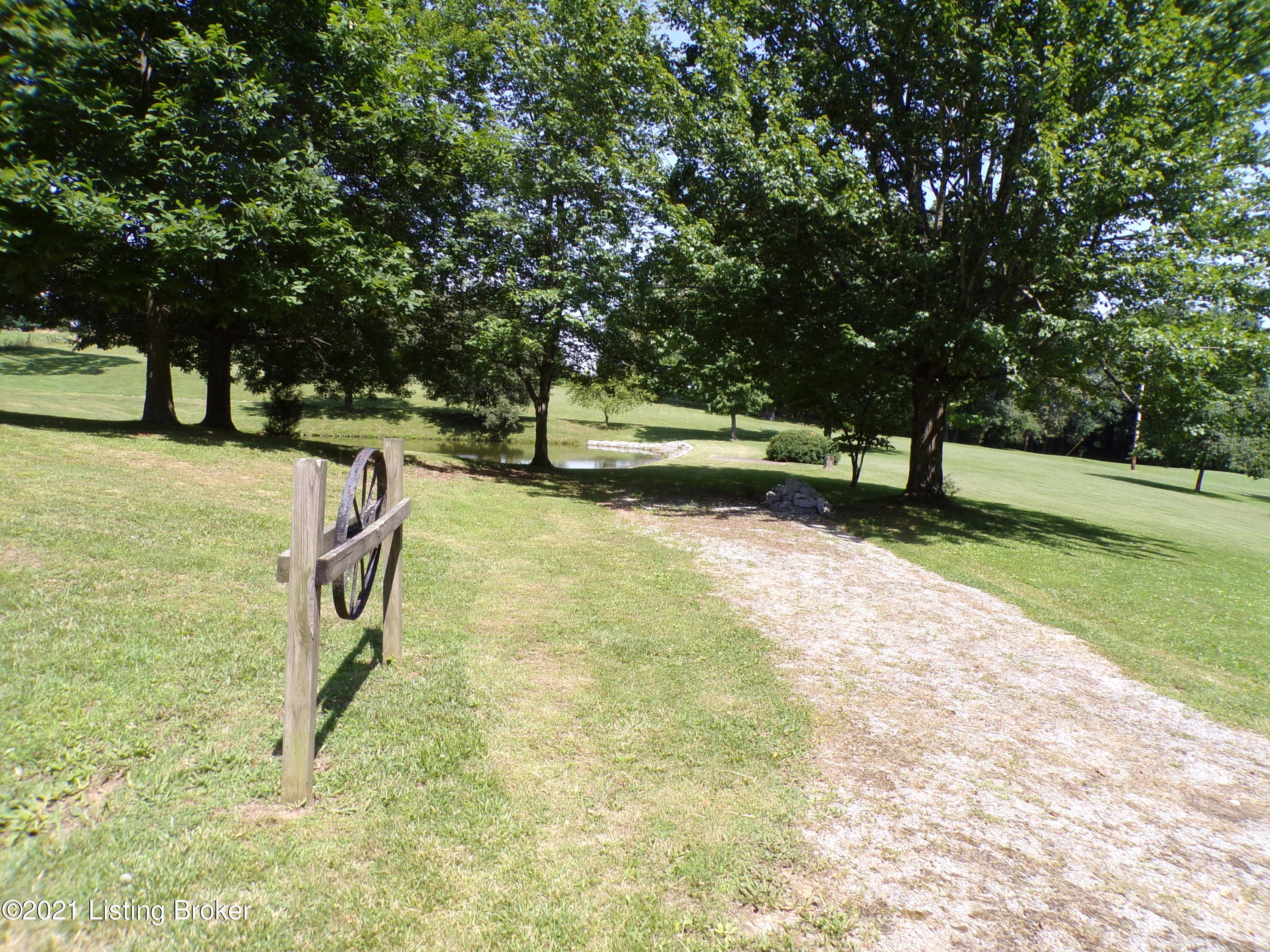 757 Barton Run Road Clarkson, KY 42726 - Photo 21 of 29 100_0070
