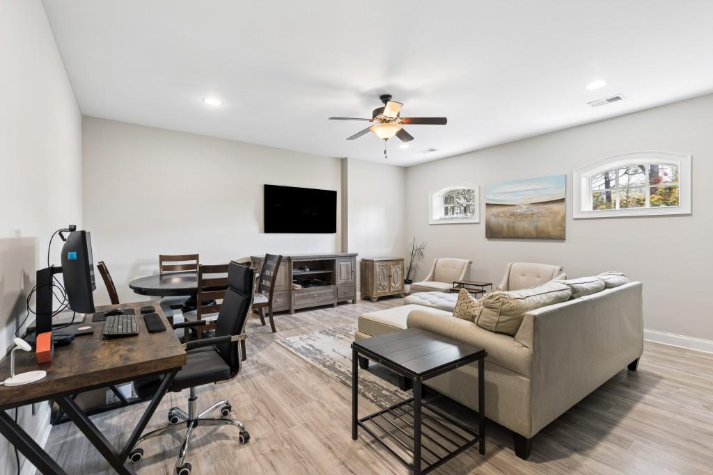 3585 Roxboro Road Northeast, Unit 6 Atlanta, GA 30326 - Photo 42 of 51