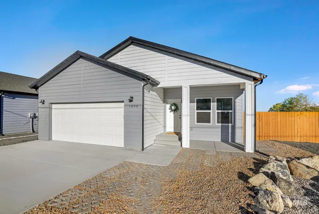 $359,999 | 1800 Poplar Street, Buhl, ID 83316