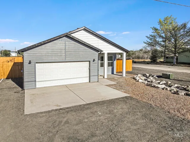$359,999 | 1800 Poplar Street, Buhl, ID 83316