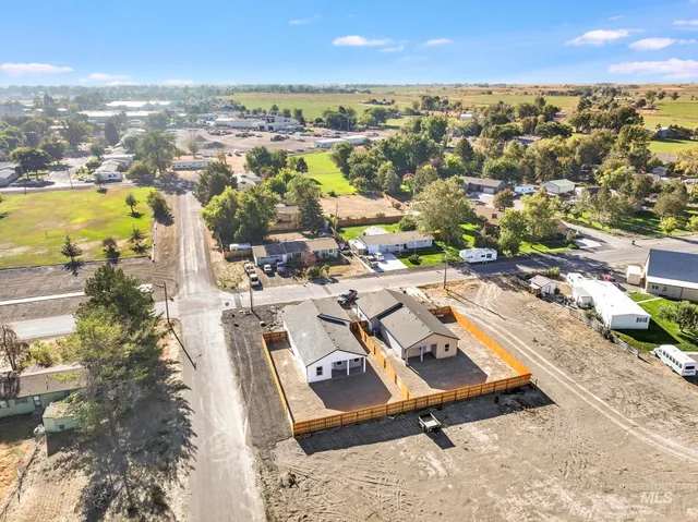 $359,999 | 1800 Poplar Street, Buhl, ID 83316
