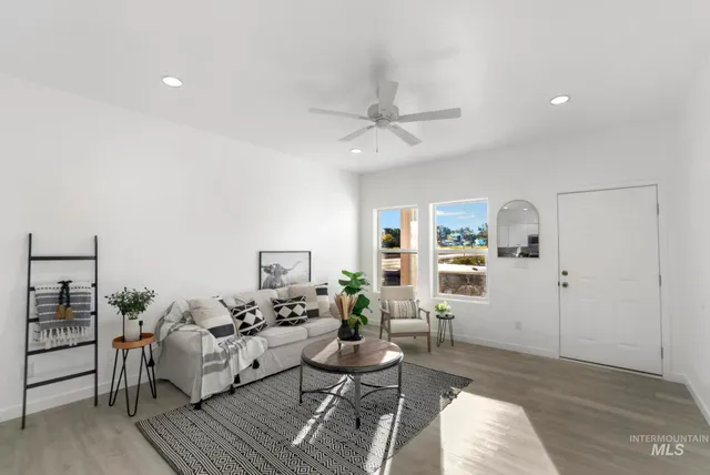 $359,999 | 1800 Poplar Street, Buhl, ID 83316