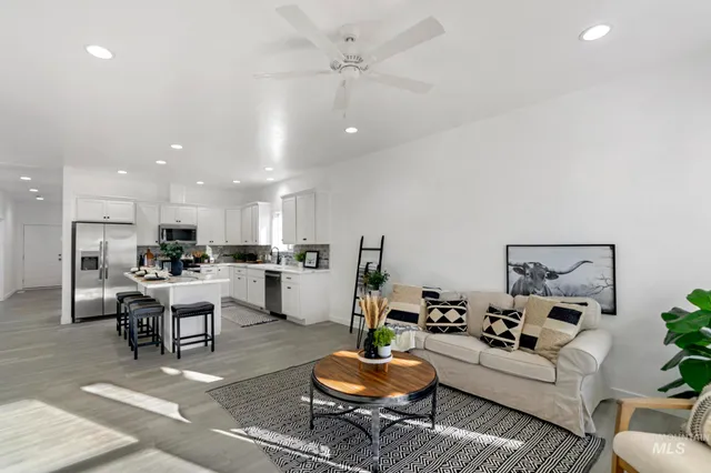 $359,999 | 1800 Poplar Street, Buhl, ID 83316