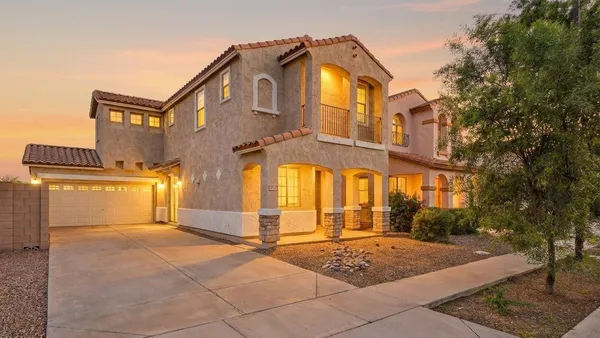 $2,000 | 4188 South Mariposa Drive, Gilbert, AZ 85297