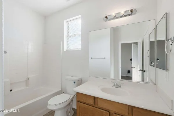 $2,000 | 4188 South Mariposa Drive, Gilbert, AZ 85297