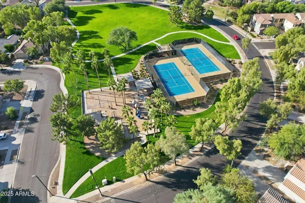 $2,000 | 4188 South Mariposa Drive, Gilbert, AZ 85297