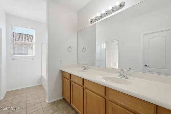 $2,000 | 4188 South Mariposa Drive, Gilbert, AZ 85297