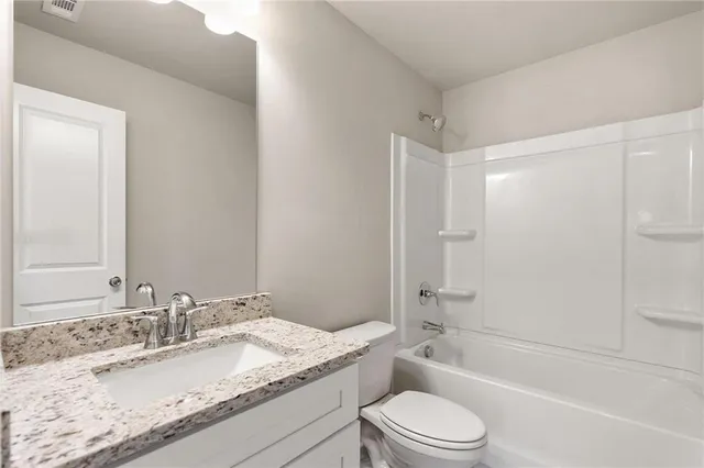 $2,295 | 181 Dewey Road, Unit 70, Lilburn, GA 30047