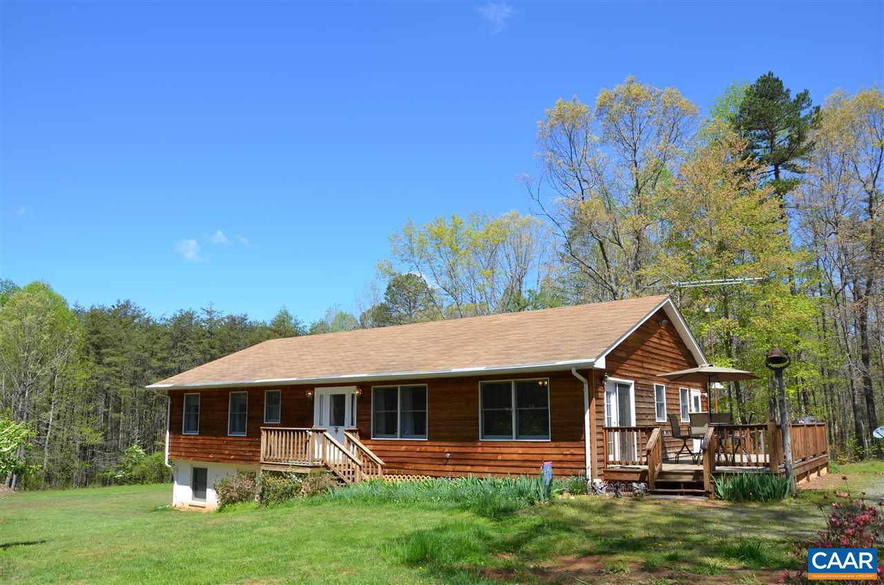 2589 Oakland Road Louisa, VA 23093 - Photo 1 of 27 Gallery Image 1