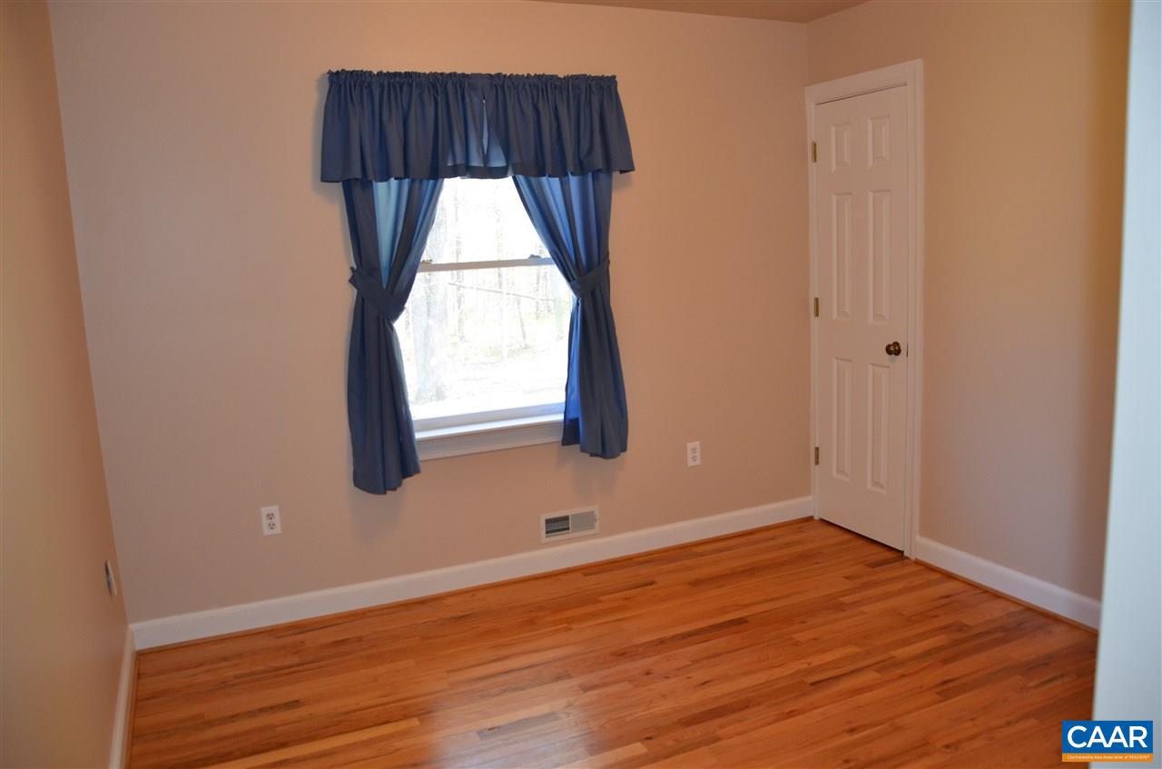 2589 Oakland Road Louisa, VA 23093 - Photo 12 of 27 Gallery Image 12