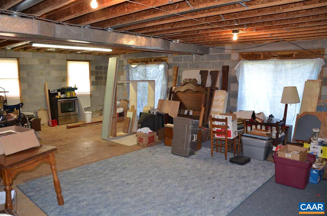 2589 Oakland Road Louisa, VA 23093 - Photo 14 of 27 Gallery Image 14