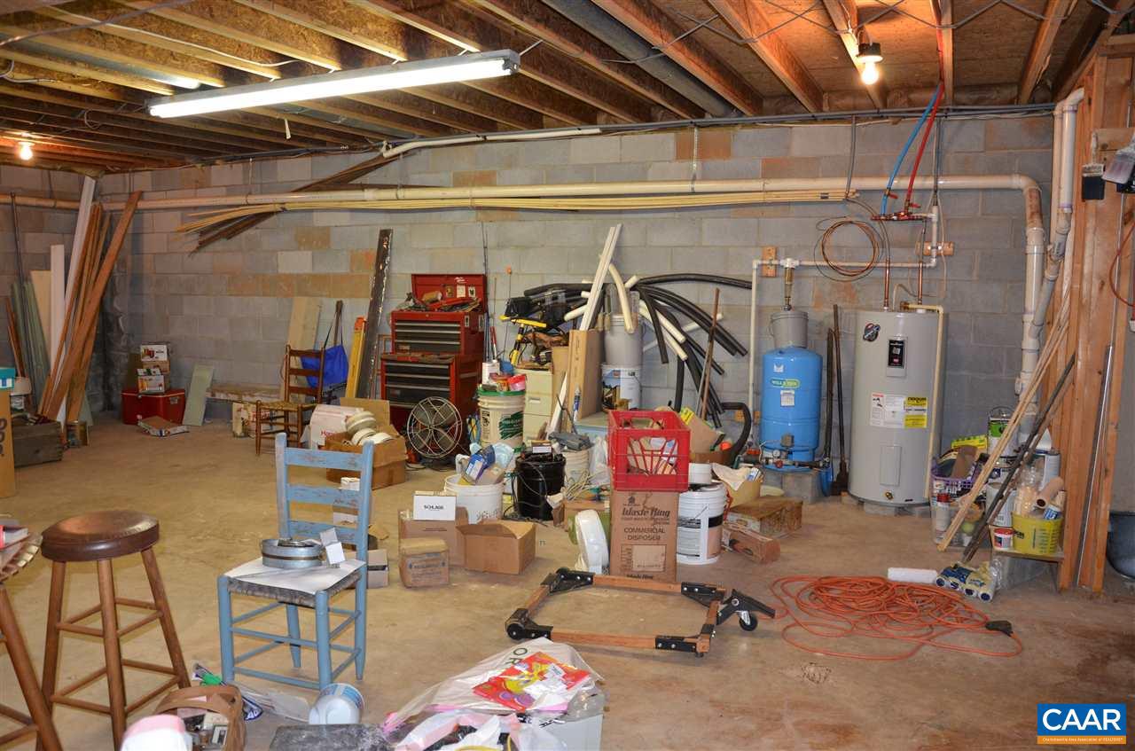 2589 Oakland Road Louisa, VA 23093 - Photo 16 of 27 Gallery Image 16