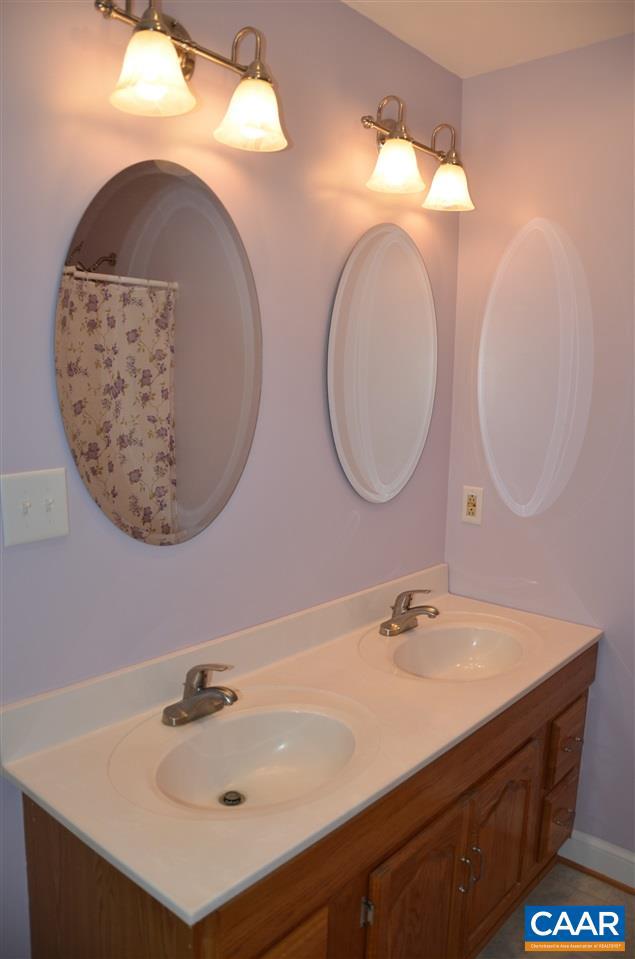 2589 Oakland Road Louisa, VA 23093 - Photo 10 of 27 Gallery Image 10