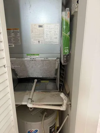 $1,800 | 6960 Miami Gardens Drive, Unit 2225, Hialeah, FL 33015